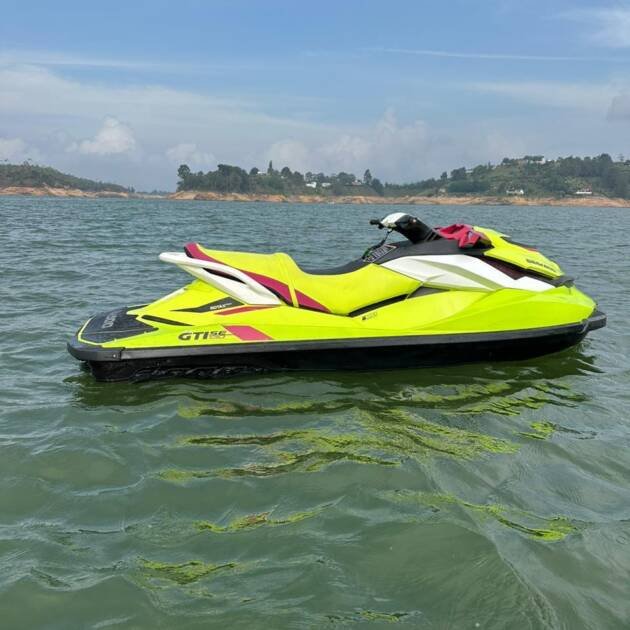 Jet Ski 1500 Sea-Doo GTI (2015) Verde