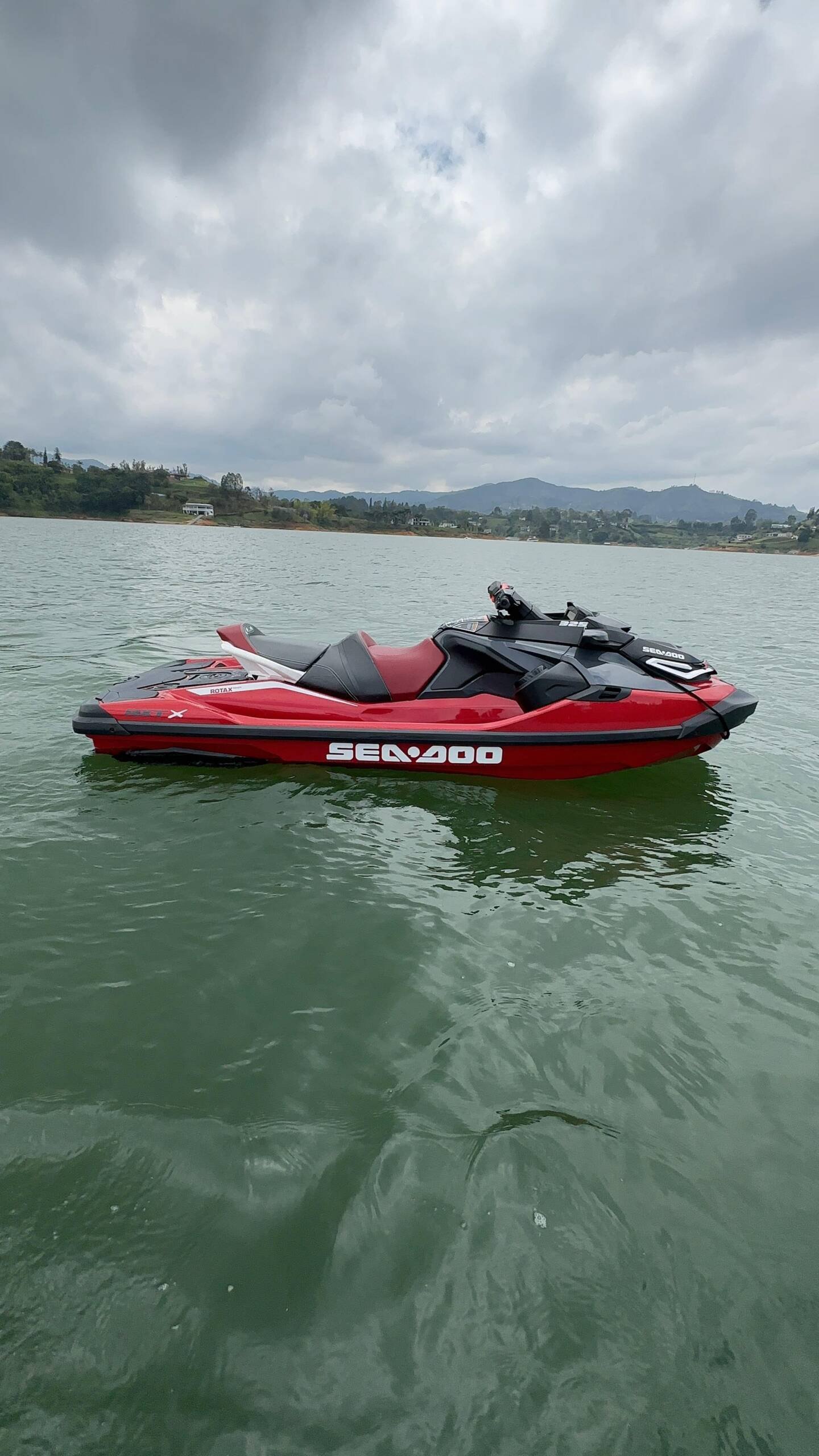 Jet Ski Sea-Doo RXT-X 325 - Image 4