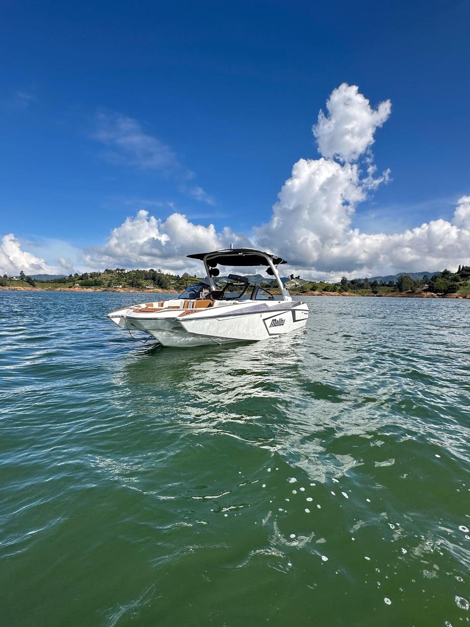 Malibu Wakesetter 24 MXZ – 2024 - Image 4