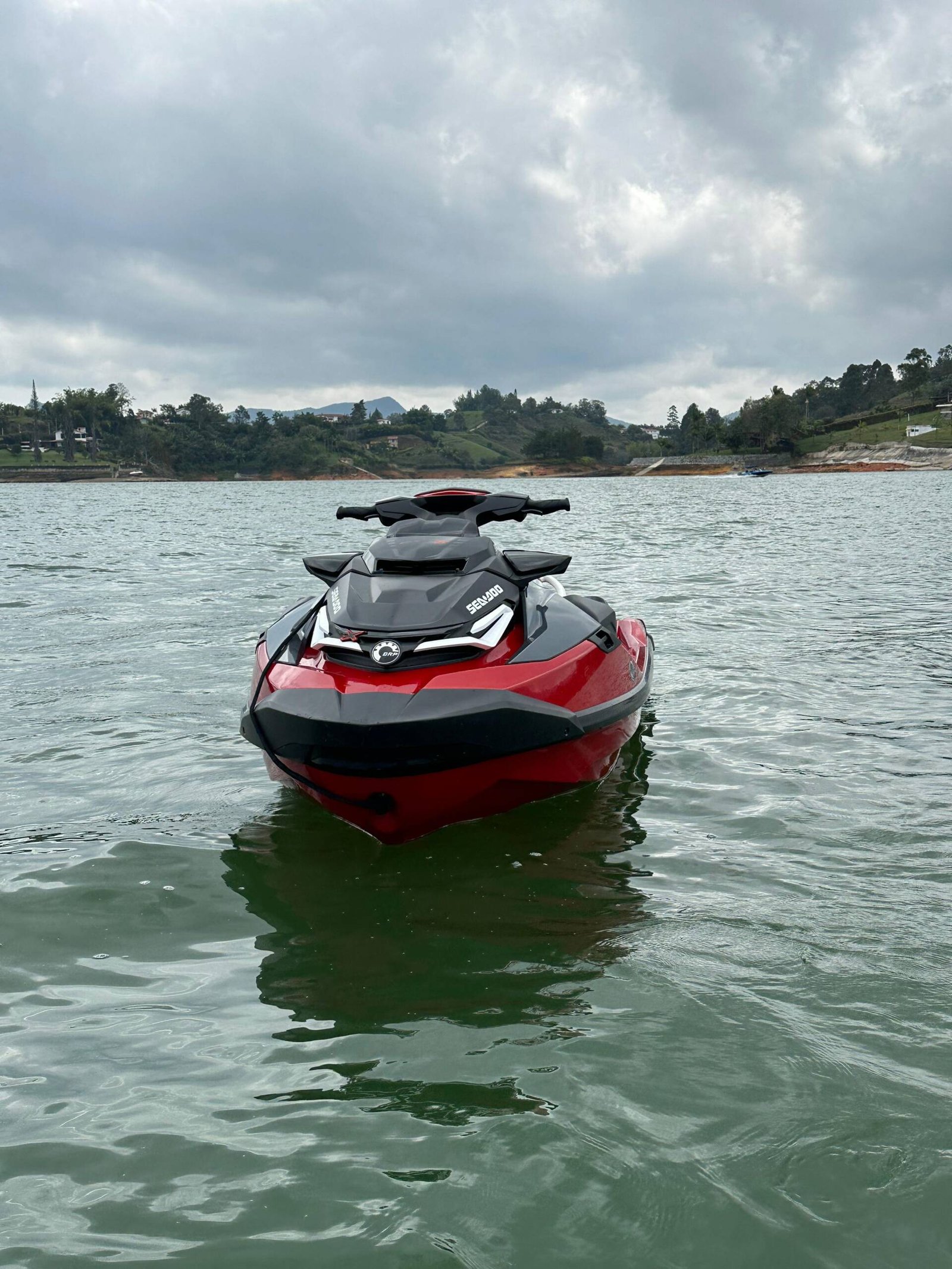 Jet Ski Sea-Doo RXT-X 325 - Image 2