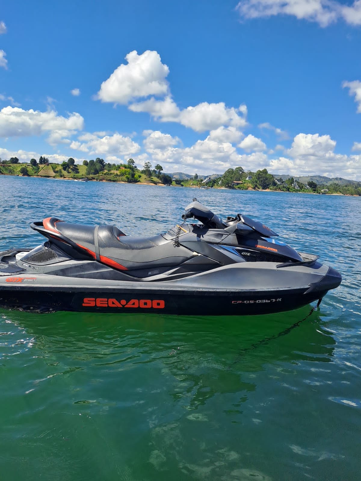 Jet Ski Sea-Doo GTX Limited iS 260 (2013) - Image 2