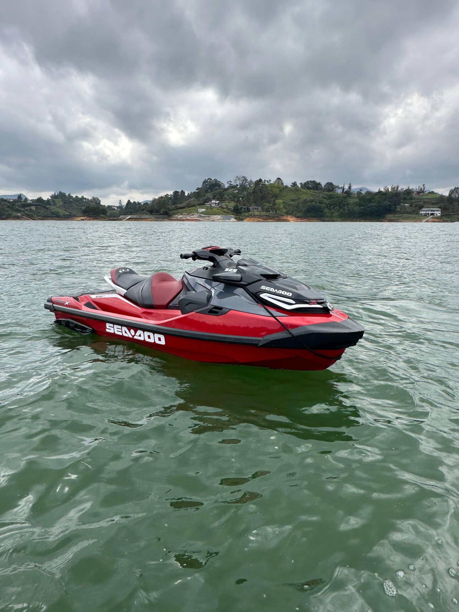 Sea-Doo RXT-X 325
