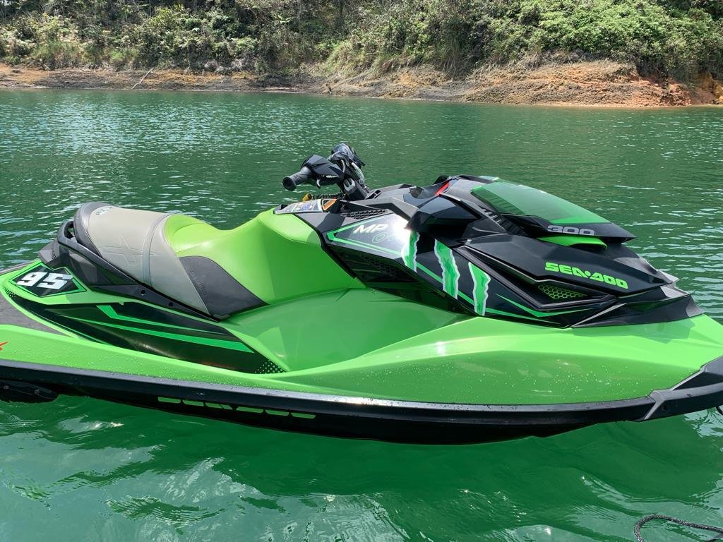 Jet Ski Sea Doo RXP X 300 - Image 2