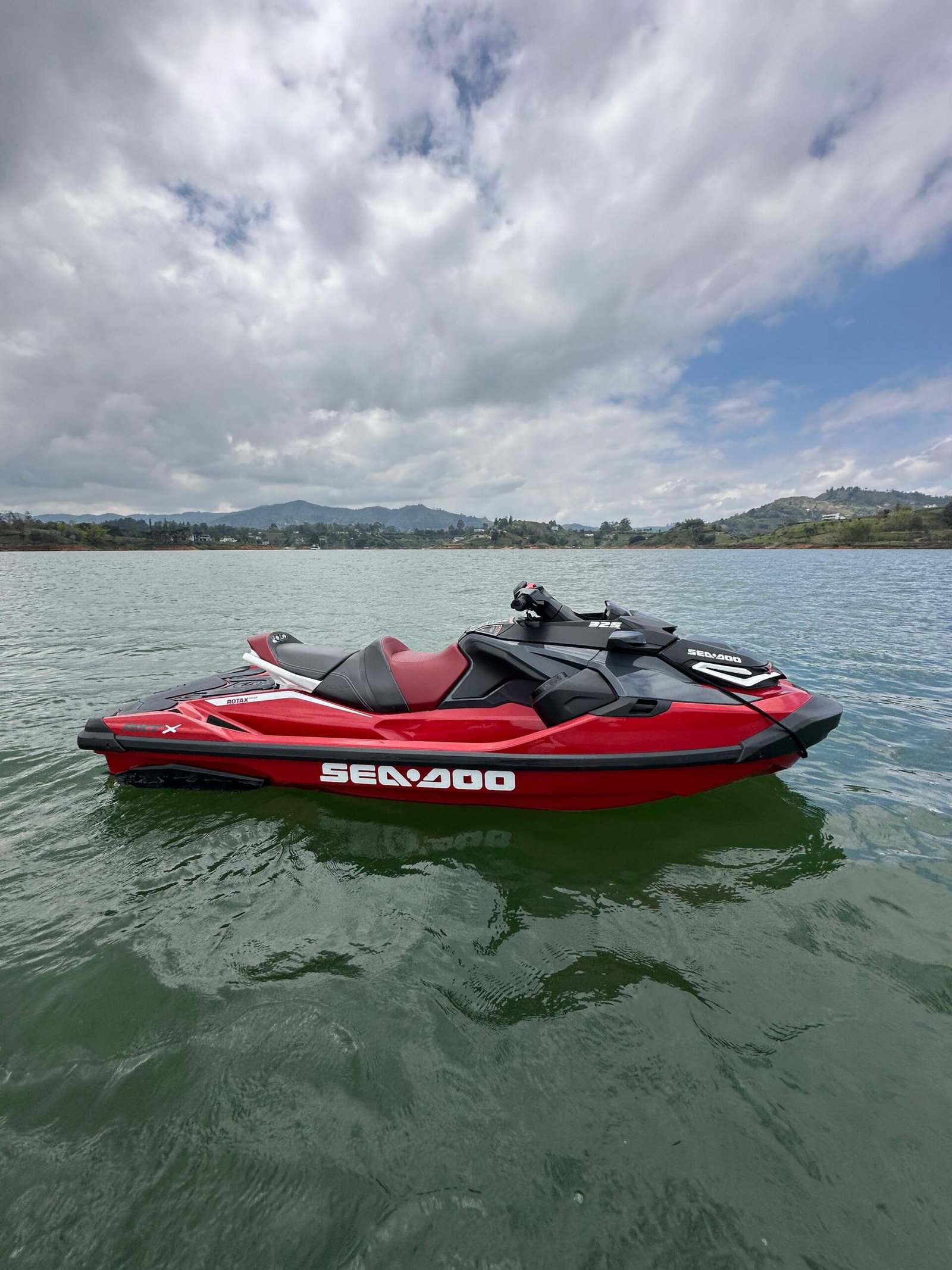 Jet Ski Sea-Doo RXT-X 325 - Image 6